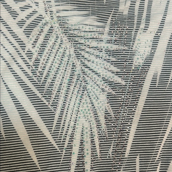 B.L.E.U. Light Blue Sleeveless Cut Out Cold Shoulder Blouse - Picture 3 of 8